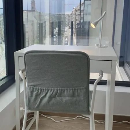 Chardonnay At The شقة